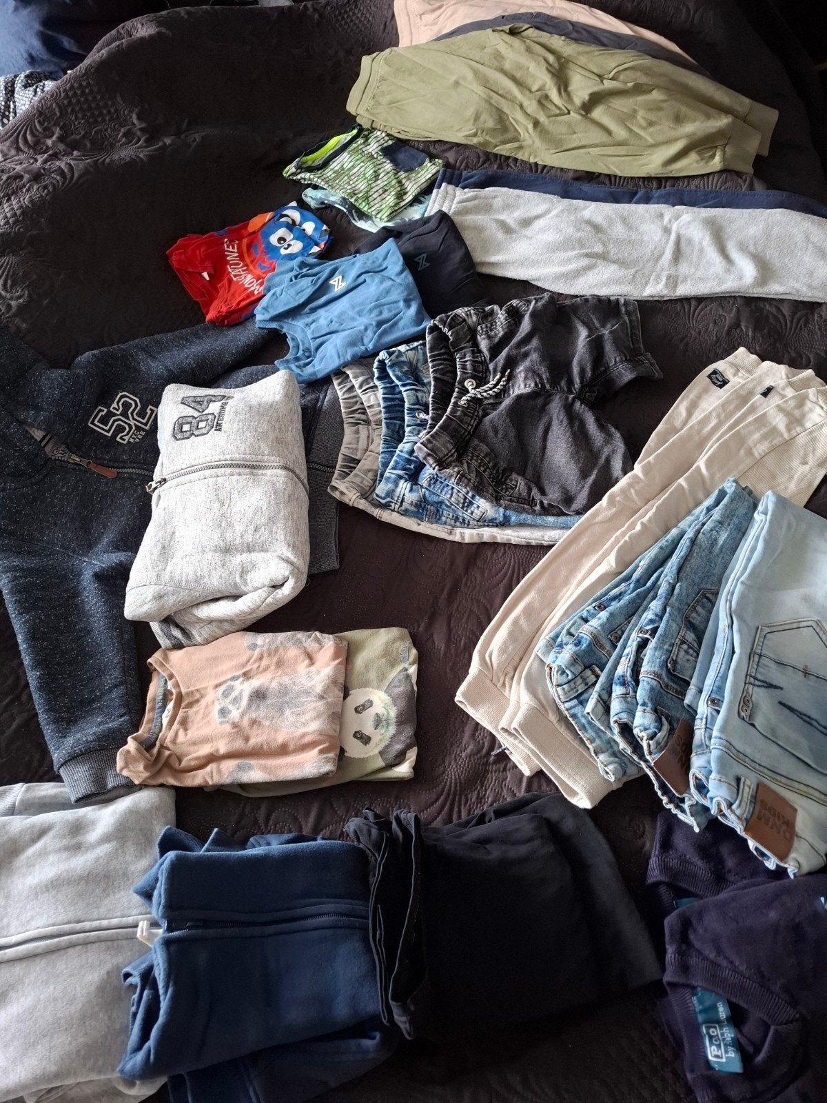 Maat 110 116 jongen tweeling ook merk, Kinderen en Baby's, Tweelingen en Meerlingen, Ophalen of Verzenden, Zo goed als nieuw, Kleding