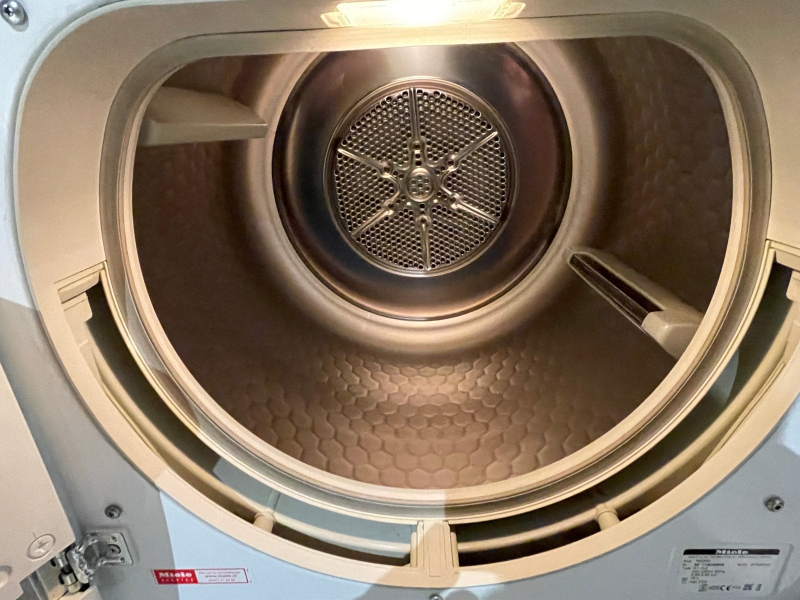 Foto 7 van Miele T8400C SoftCare System Luchtafvoer Wasdroger