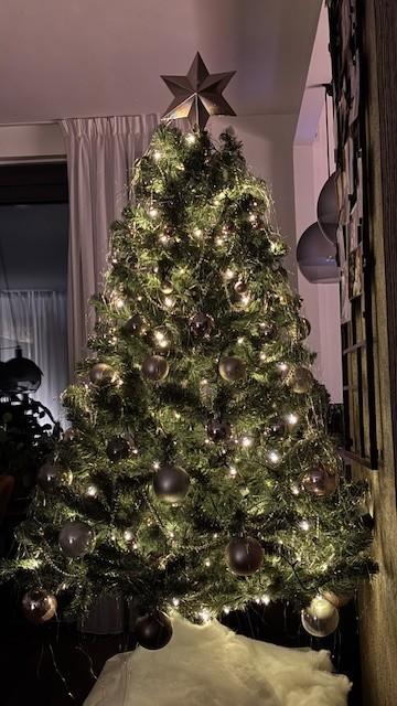 Kunstkerstboom 150cm incl. alles., Diversen, Kerst, Zo goed als nieuw, Ophalen
