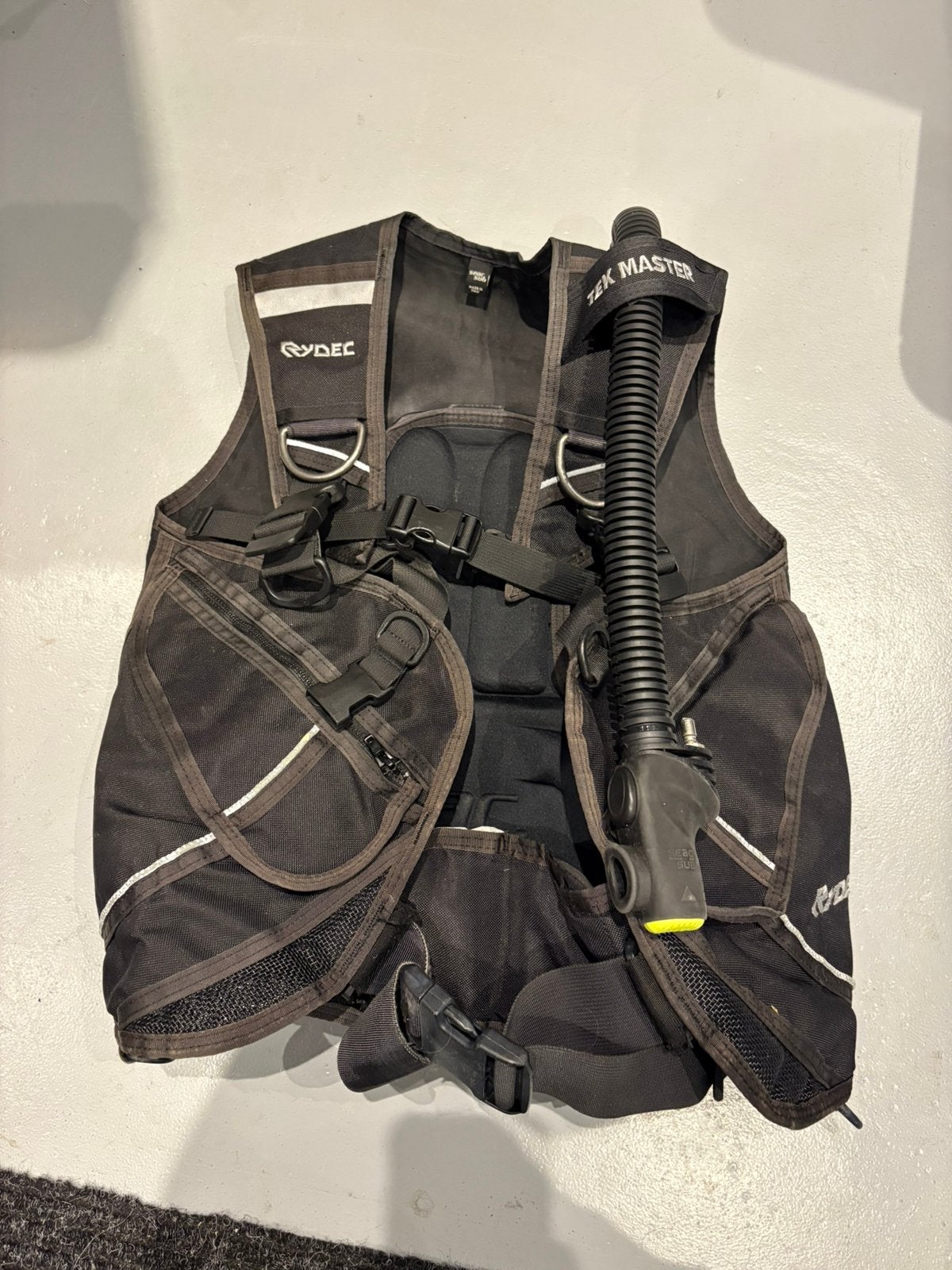 Rydec Trimvest Maat M - Duikvest, Ophalen of Verzenden, Gebruikt, Trimvest of Wing
