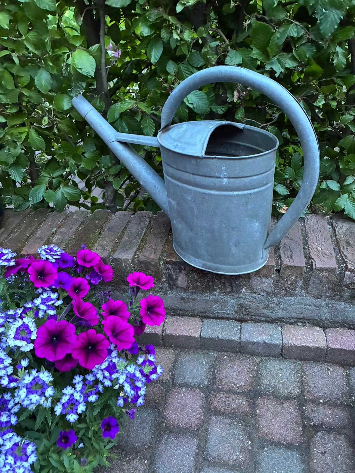 Oude zinken gieter. 8 liter inhoud. Decoratie., Ophalen, Gebruikt, Metaal