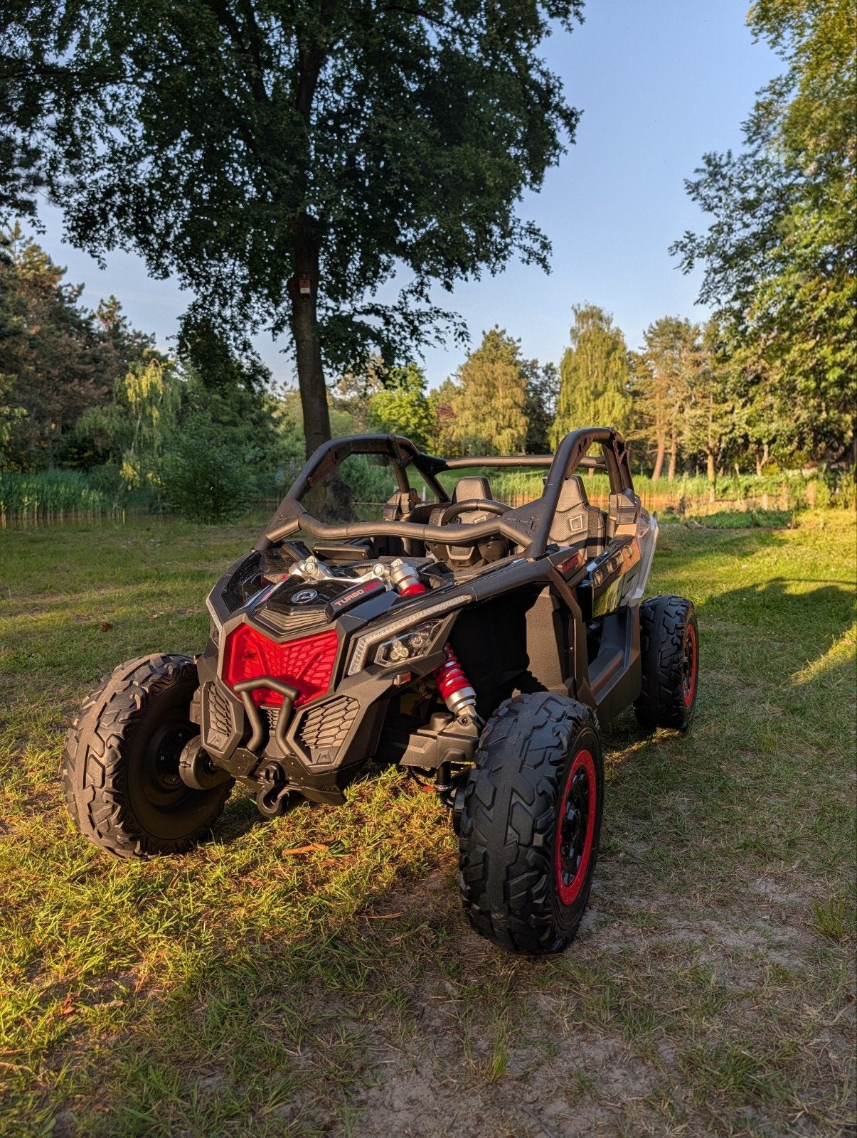 Can-Am Maverick Kinderauto 24V Zwart - 2-persoons, Ophalen, Zo goed als nieuw