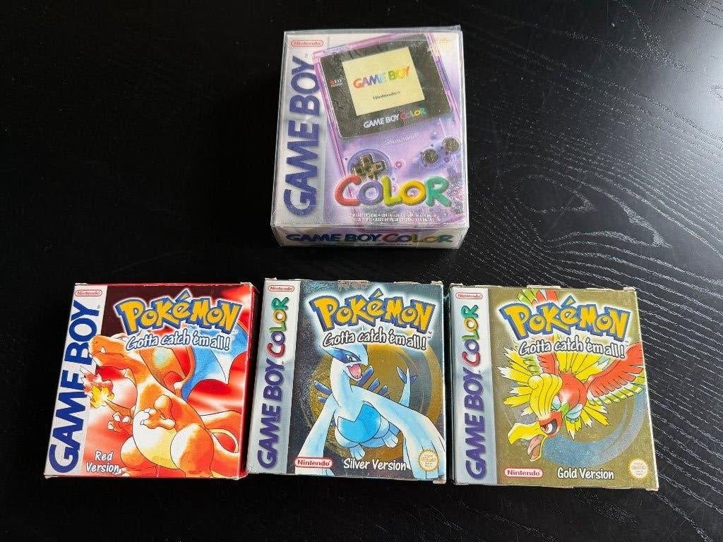 Game Boy Color met Pokémon Red, Silver en Gold, Spelcomputers en Games, 1 speler, Ophalen of Verzenden, Zo goed als nieuw, Role Playing Game (Rpg)
