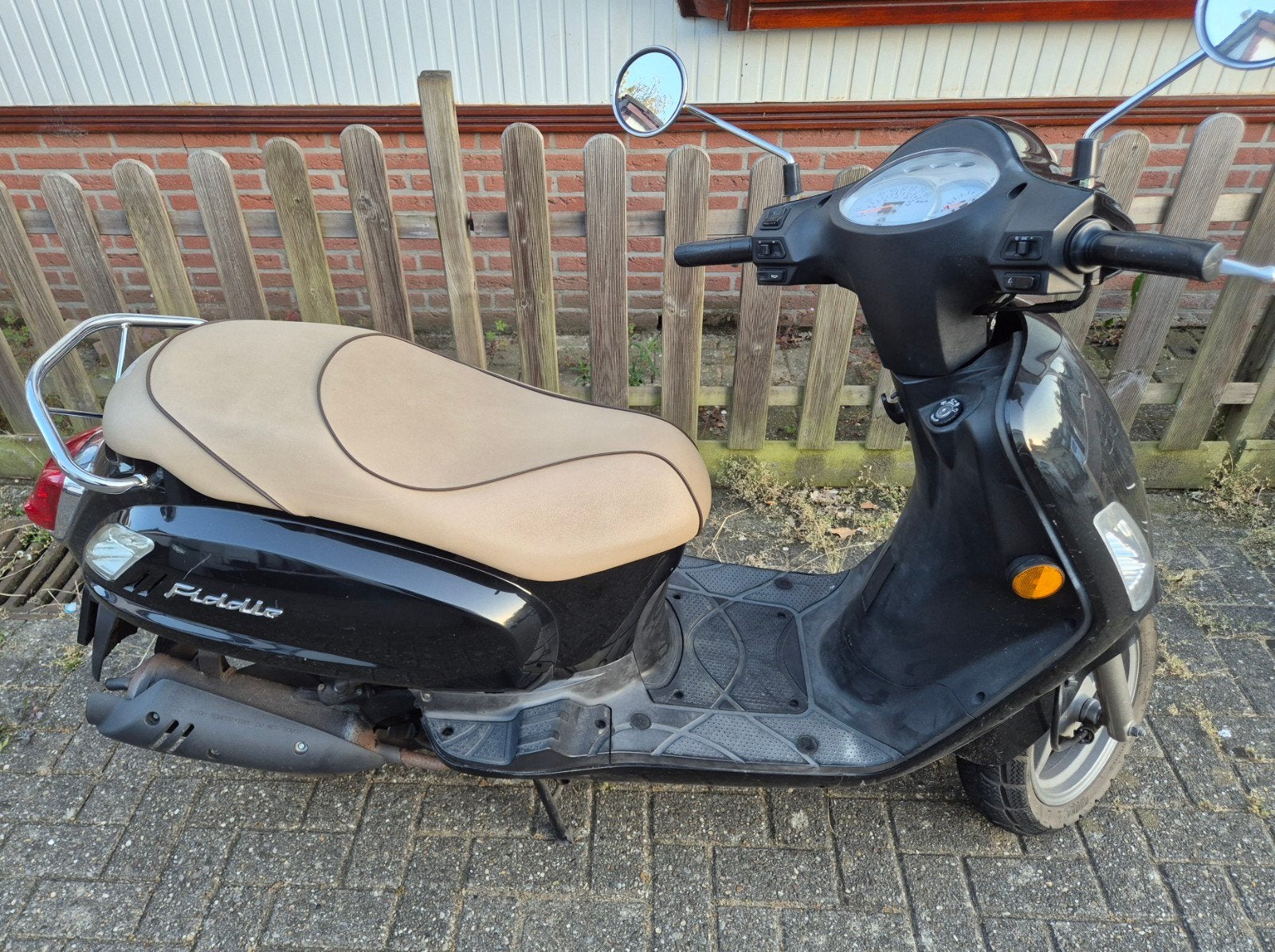 Zwarte Sym Fiddle II Scooter - Goede Staat, Fietsen en Brommers, Ophalen, Gebruikt, Benzine, SYM