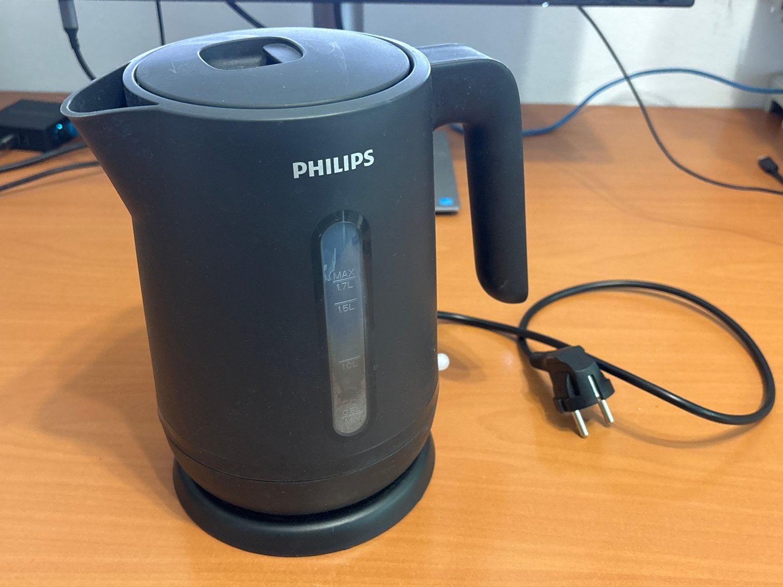 Philips Waterkoker 1000 Serie - Zwart, 1.7L, 1 tot 2 liter, Ophalen of Verzenden, Gebruikt, Draadloos