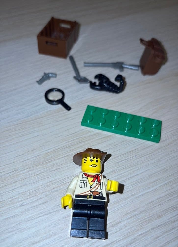 Lego 5900 Johnny Thunder adventurer, Ophalen of Verzenden, Zo goed als nieuw