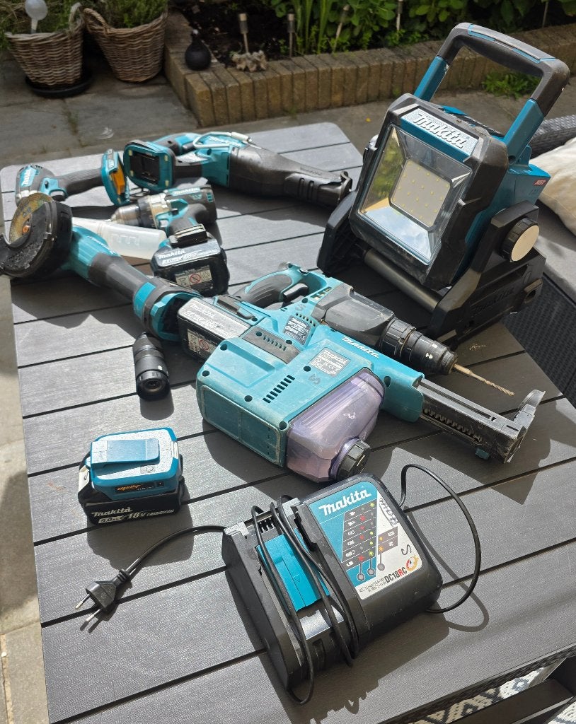 Makita set, Ophalen, Gebruikt, 400 tot 600 watt, Boor- en Schroefmachine