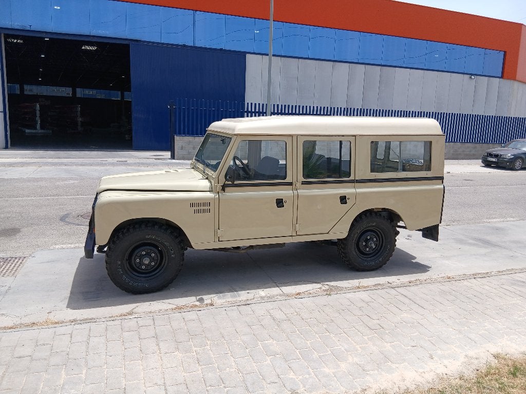 Land Rover