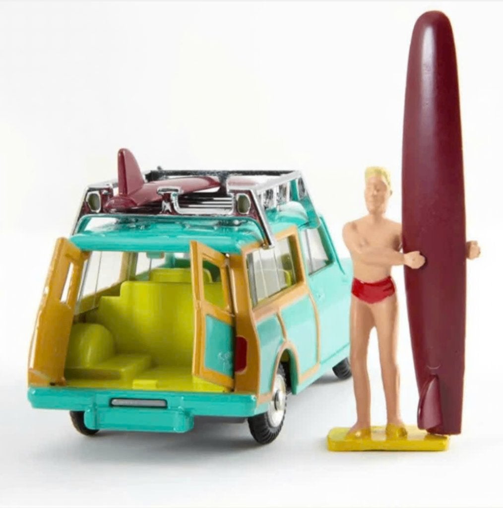 BMC Mini Countryman SURFER Corgi - NEW schaal 1/42 ref. 485, Hobby en Vrije tijd, Verzenden, Nieuw, Auto, Corgi