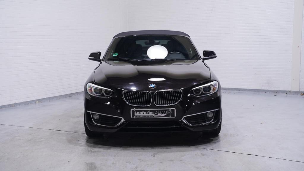 BMW 2-serie Cabrio 218i Luxury Navi Clima Leder Apple Carpla, Auto's, BMW, Gebruikt, 4 stoelen, Leder, Handgeschakeld