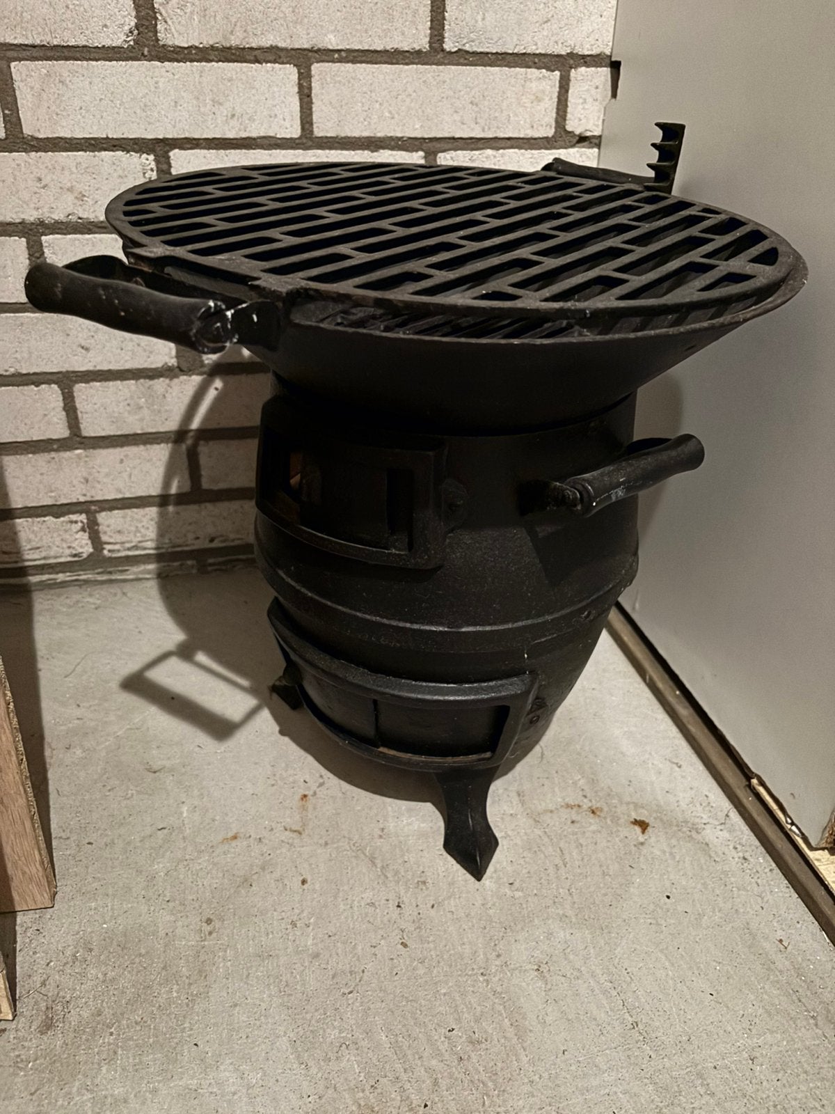 Gietijzeren barbecue, Tuin en Terras, Ophalen, Gebruikt