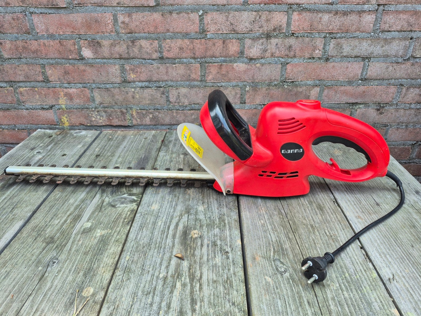 Gamma Heggenschaar HS450 met 15m verlengsnoer, Ophalen, Gebruikt, Elektrisch, Gamma