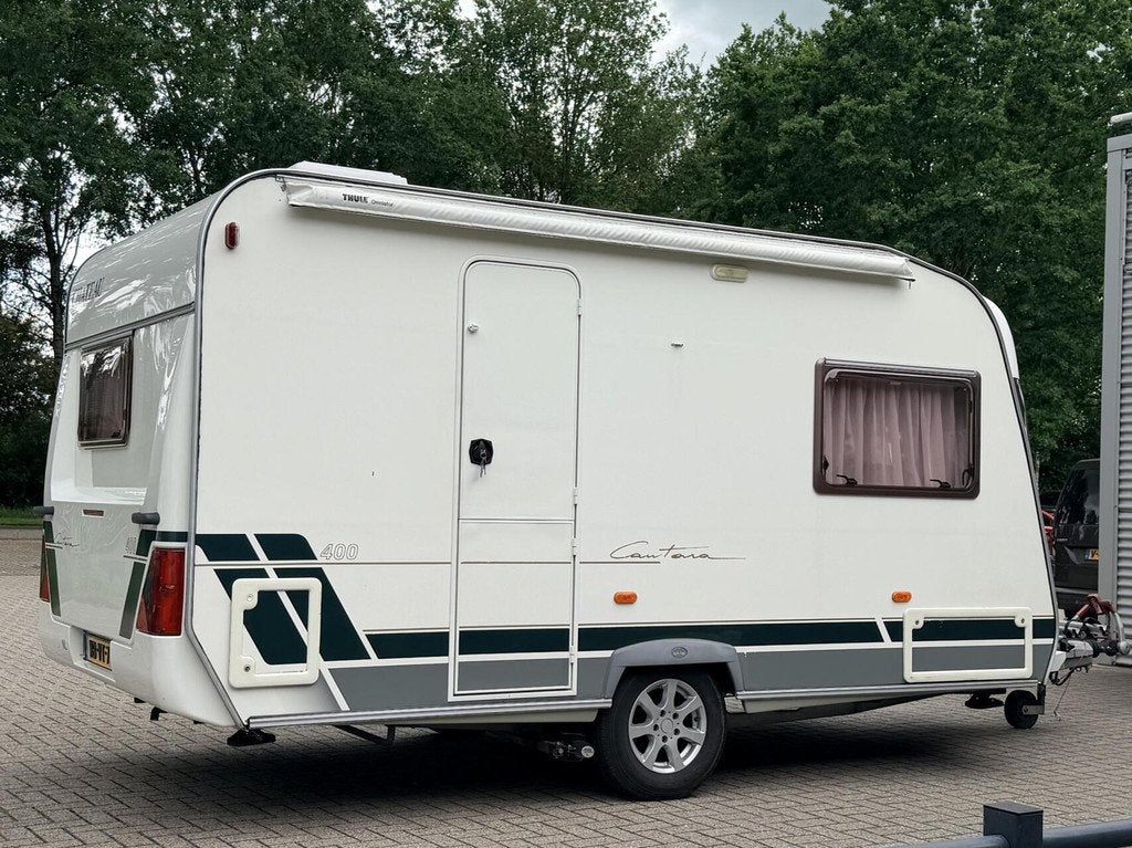Chateau Cantara 400 – Caravan Bouwjaar 2001 | Mover | Nieu, Chateau, Chateau, Tot en met 2, Bedrijf
