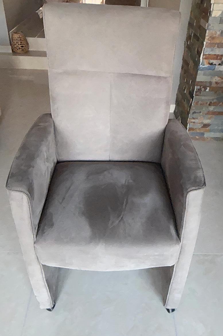 Set van 4 taupe stoffen eettafelstoelen met wielen, Ophalen, Gebruikt, Minder dan 75 cm, Stof