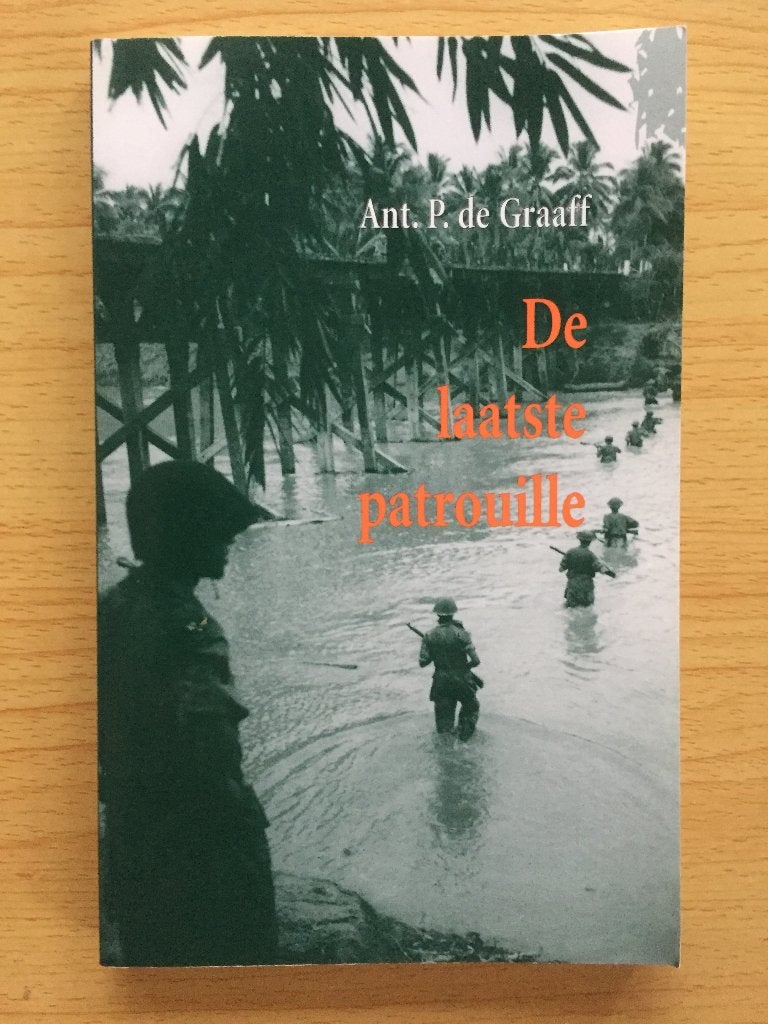 Boek van/over Indië-veteranen met veel aangrijpende momenten, Boeken, Ophalen of Verzenden, Zo goed als nieuw, Ant. P. de Graaff