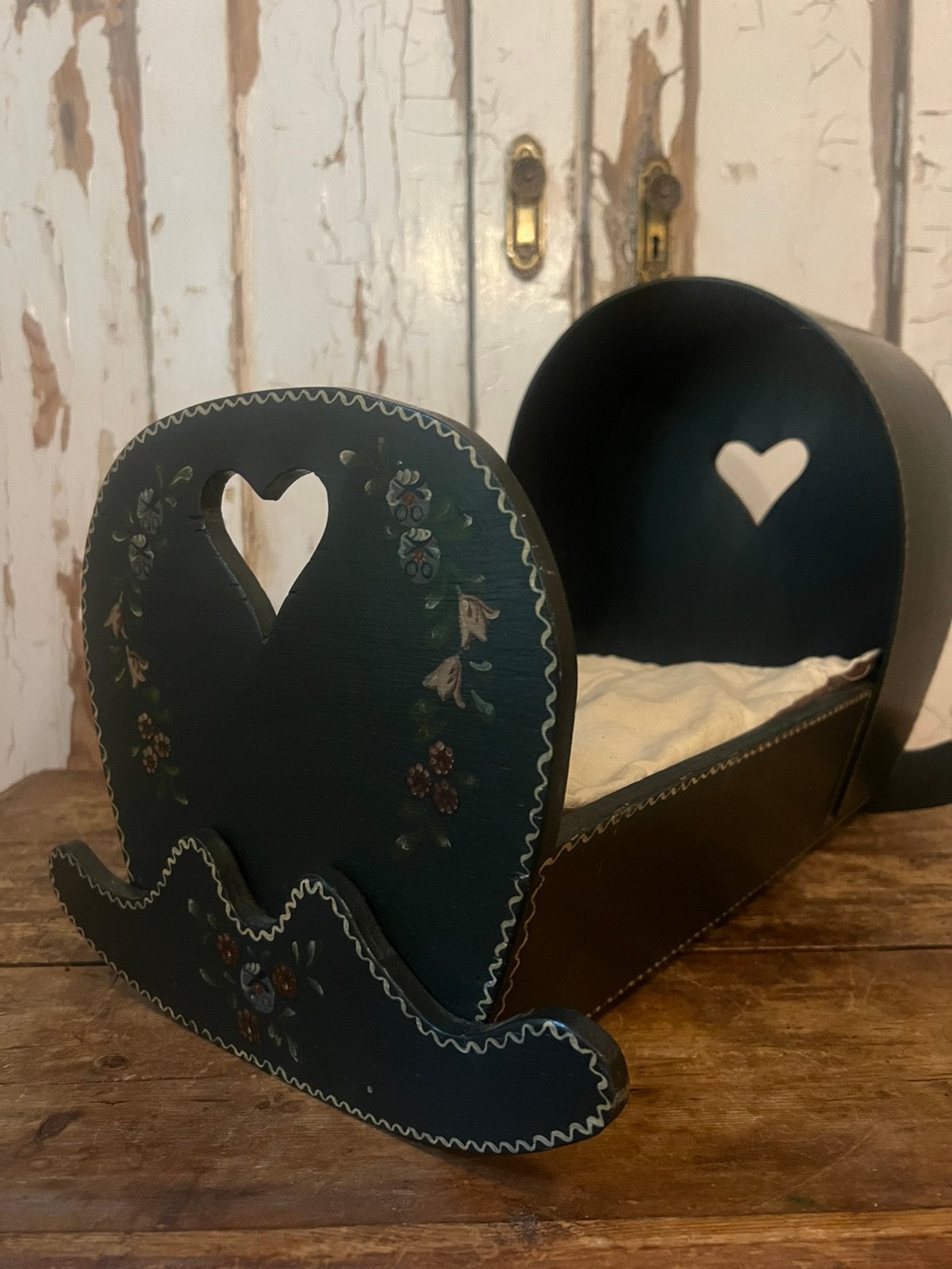 Hindeloopen poppenbedje bedje pop beer poppen beren folkart, Ophalen of Verzenden