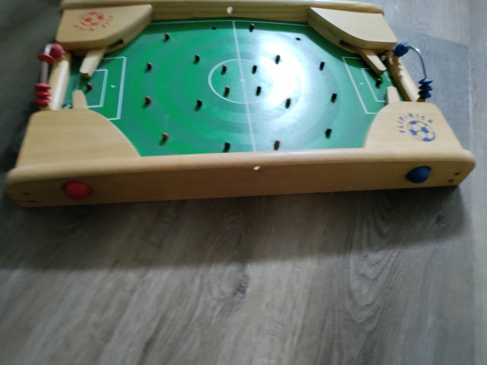 Flip-Kick Deluxe tafelvoetbalspel van het merk Bartl,, Ophalen, Gebruikt
