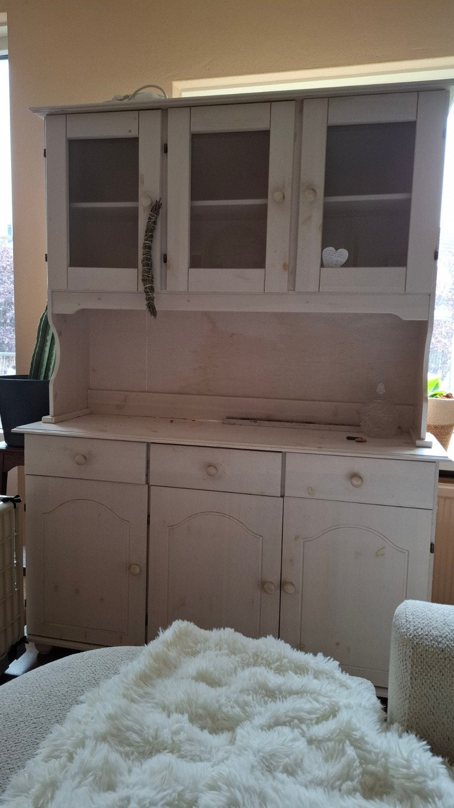Landelijk dressoir/buffetkast met vitrine en lades, Ophalen, Gebruikt, 100 tot 150 cm, Met lade(s)