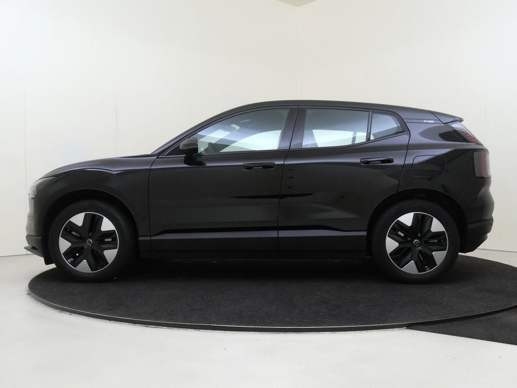 Volvo EX30 Single Motor Core 51 kWh | Stoel/ Stuur verwarmin, Auto's, Volvo, 0 cilinders, Gebruikt, Volvo Selected Used Cars, Zwart