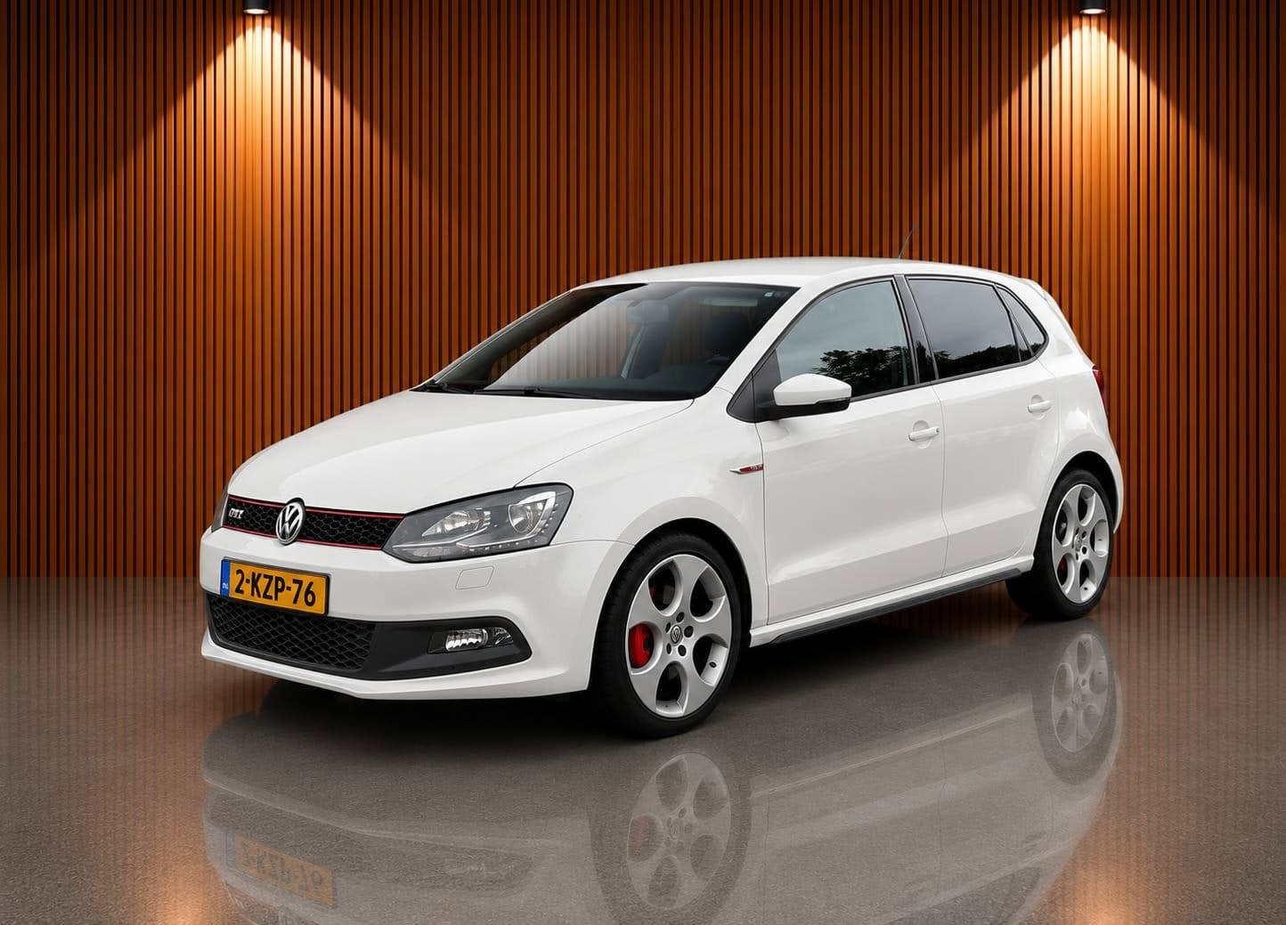 Volkswagen Polo 1.4 TSI GTI, Auto's, Volkswagen, Euro 5, 4 cilinders, Wit, 630 kg