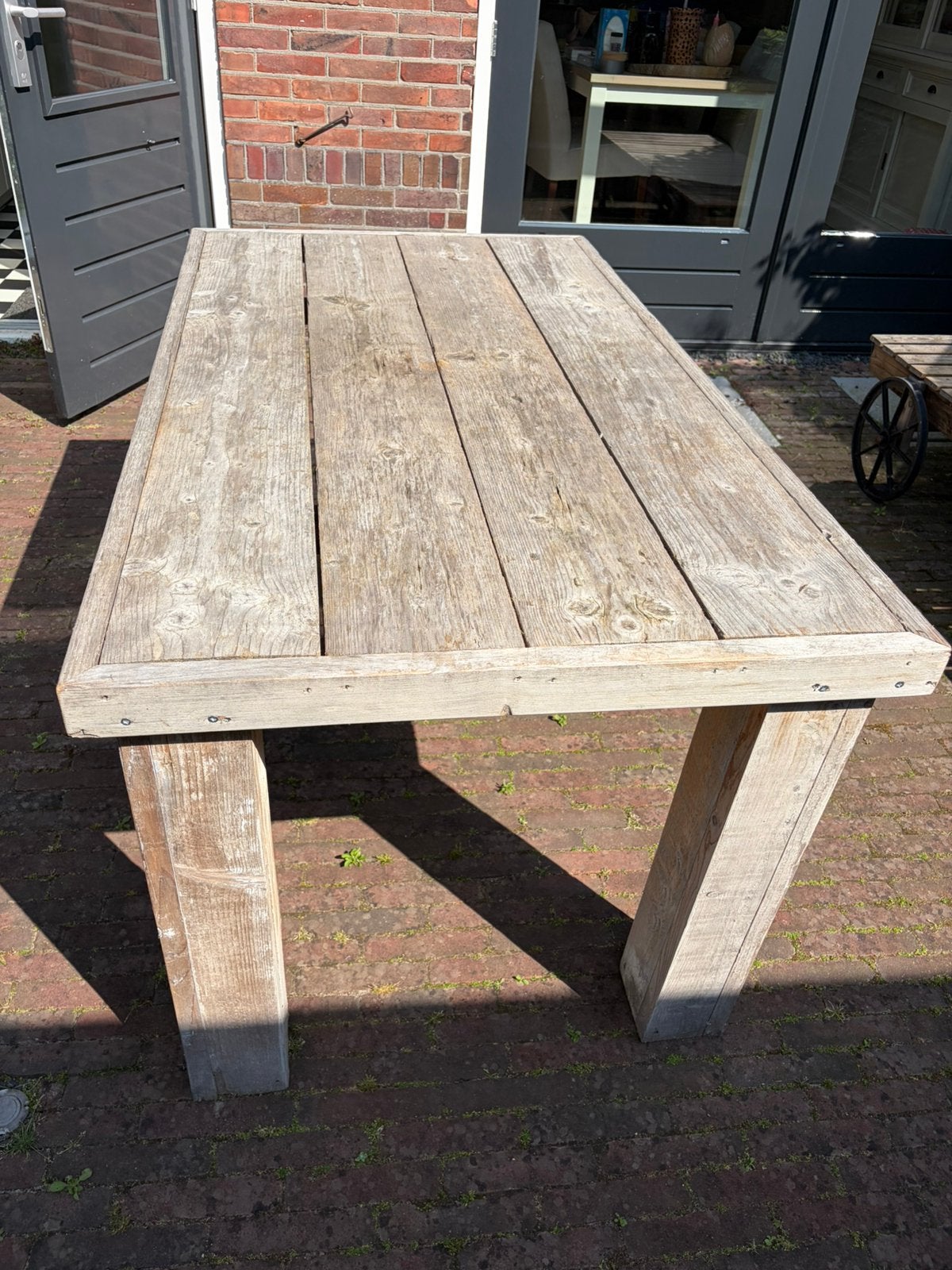 Tuintafel van geïmpregneerd geleefd steigerhout, Ophalen, Zo goed als nieuw, Rechthoekig, Hout