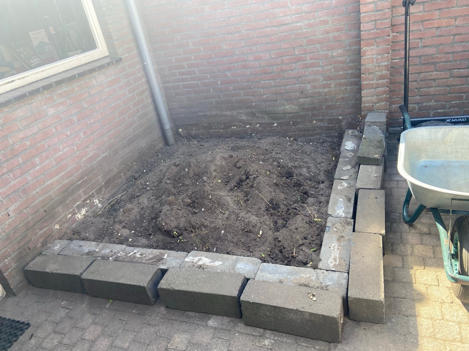 16 grijze betonblokken zelf ophalen, Tuin en Terras, Ophalen, Overige materialen, Gebruikt, Overige typen