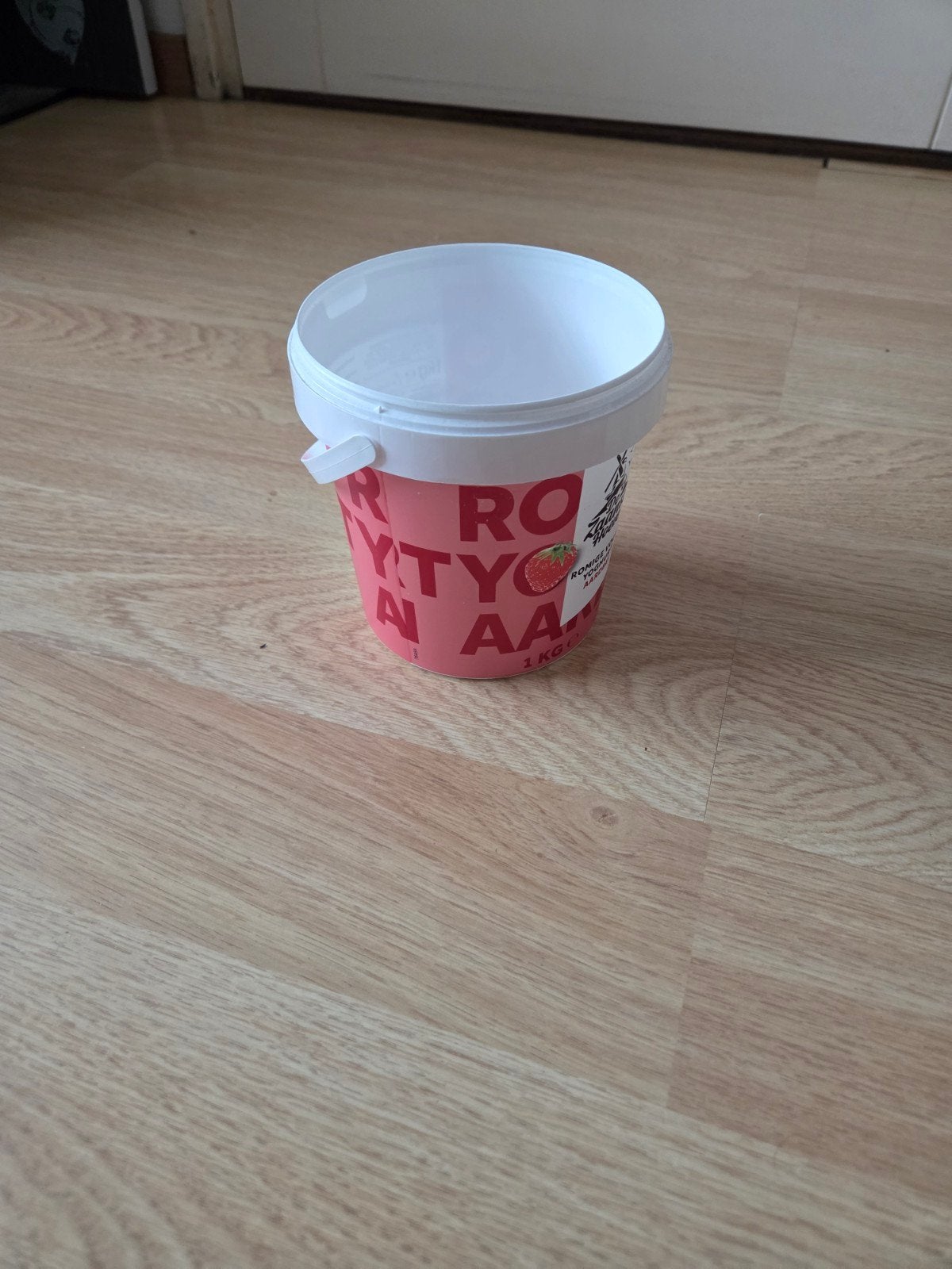 Plastic emmertjes voor plantjes/zaaien, Kunststof, Rond, Ophalen of Verzenden, Minder dan 40 cm