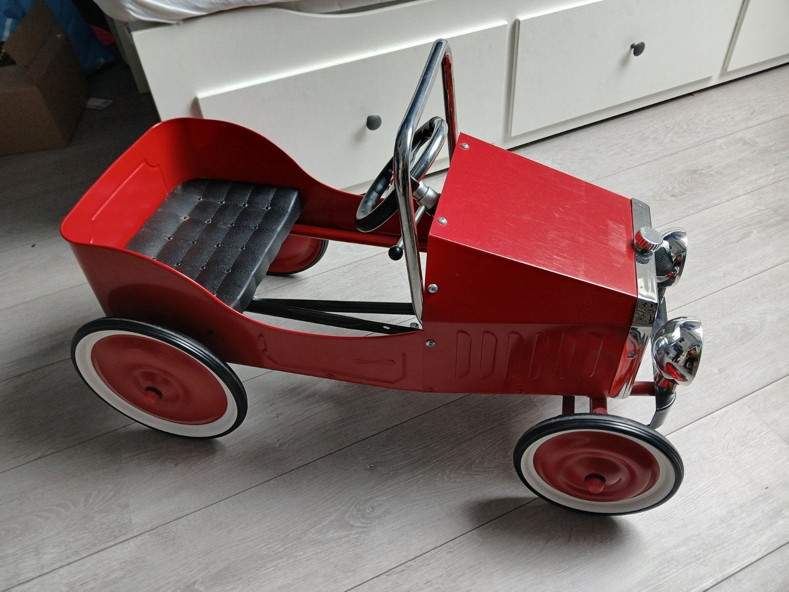 Goki trapauto zgan rode loopauto brandweerauto, Ophalen, Zo goed als nieuw, Loopvoertuig
