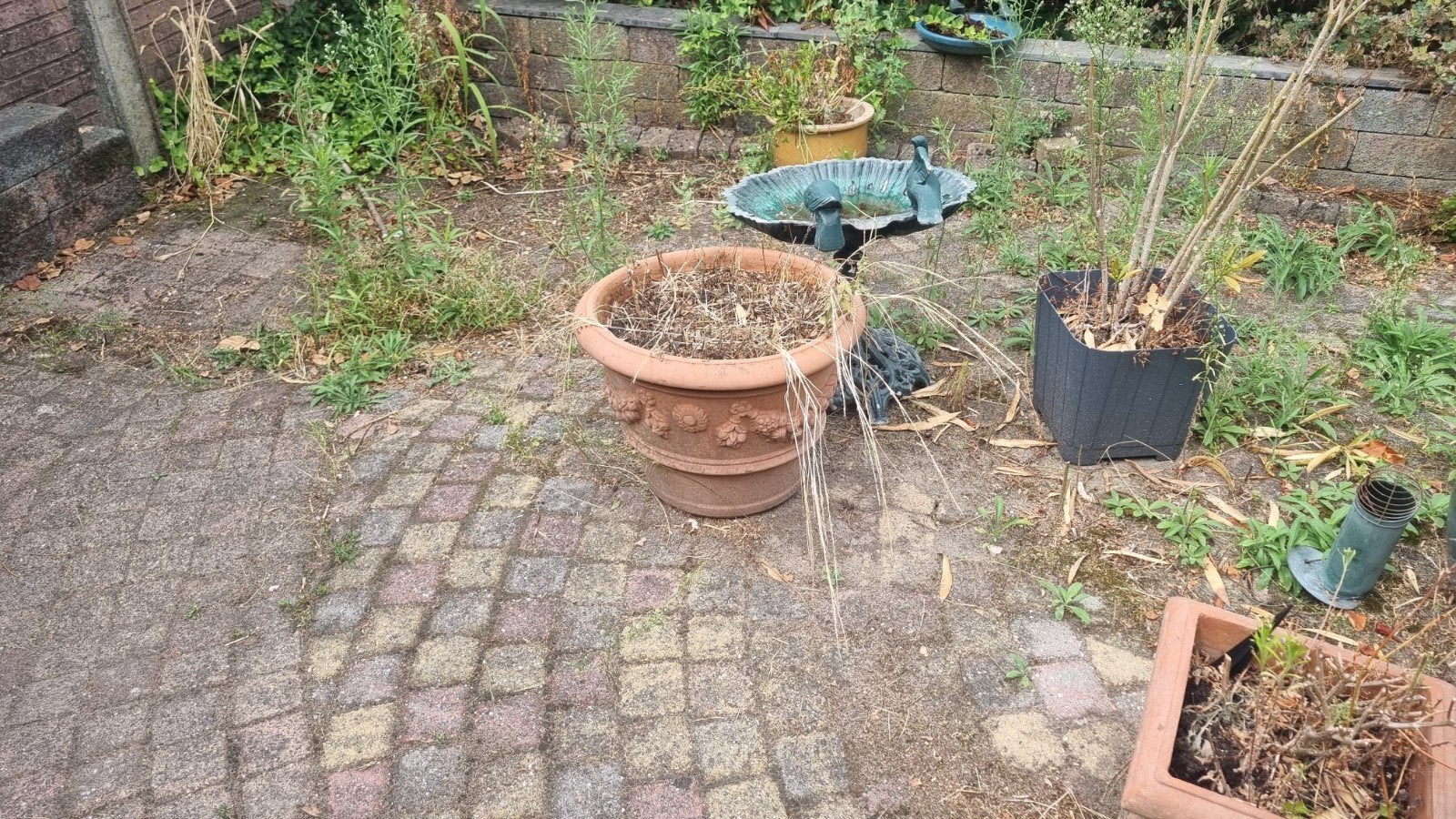 Diverse bloempotten en plantenbakken voor tuin en balkon, Gebruikt, 40 cm of meer, Rond, Ophalen of Verzenden