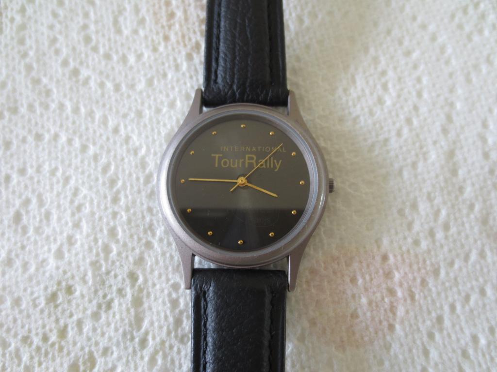 Heren /Jongens Horloge -Inscriptie Internationale Tour Rally, Overige merken, Overige materialen, Polshorloge, Nieuw