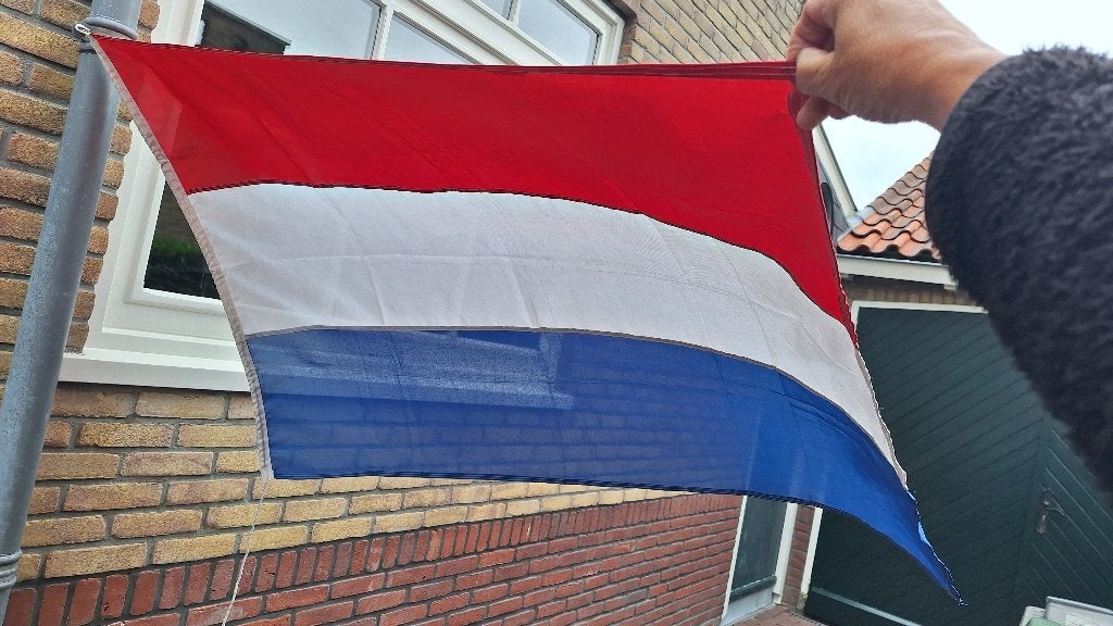 Nederlandse Vlag 100x150, Ophalen of Verzenden, Gebruikt
