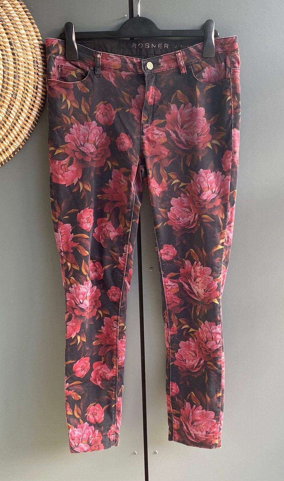Mid waist skinny broek van ROSNER..mt:42, B, Maat 42/44 (L), A, C
