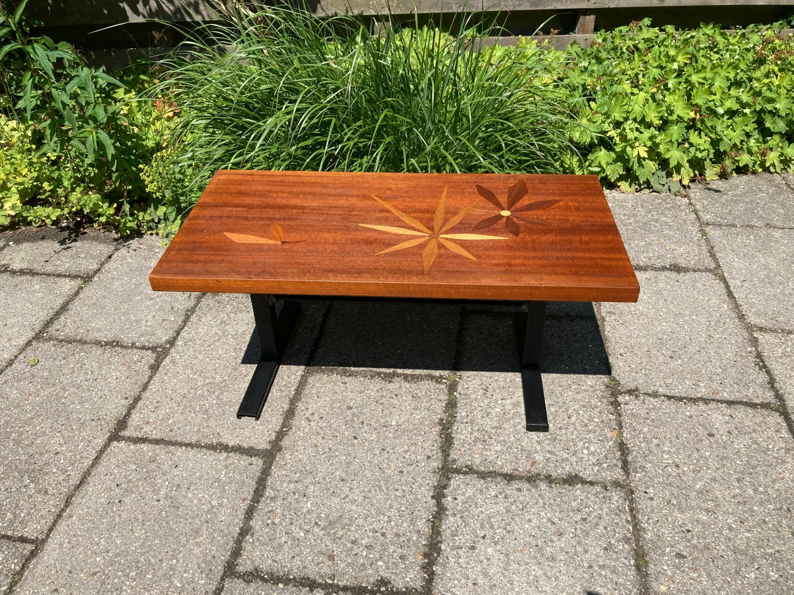 Bijzondete vintage salontafel, Ophalen