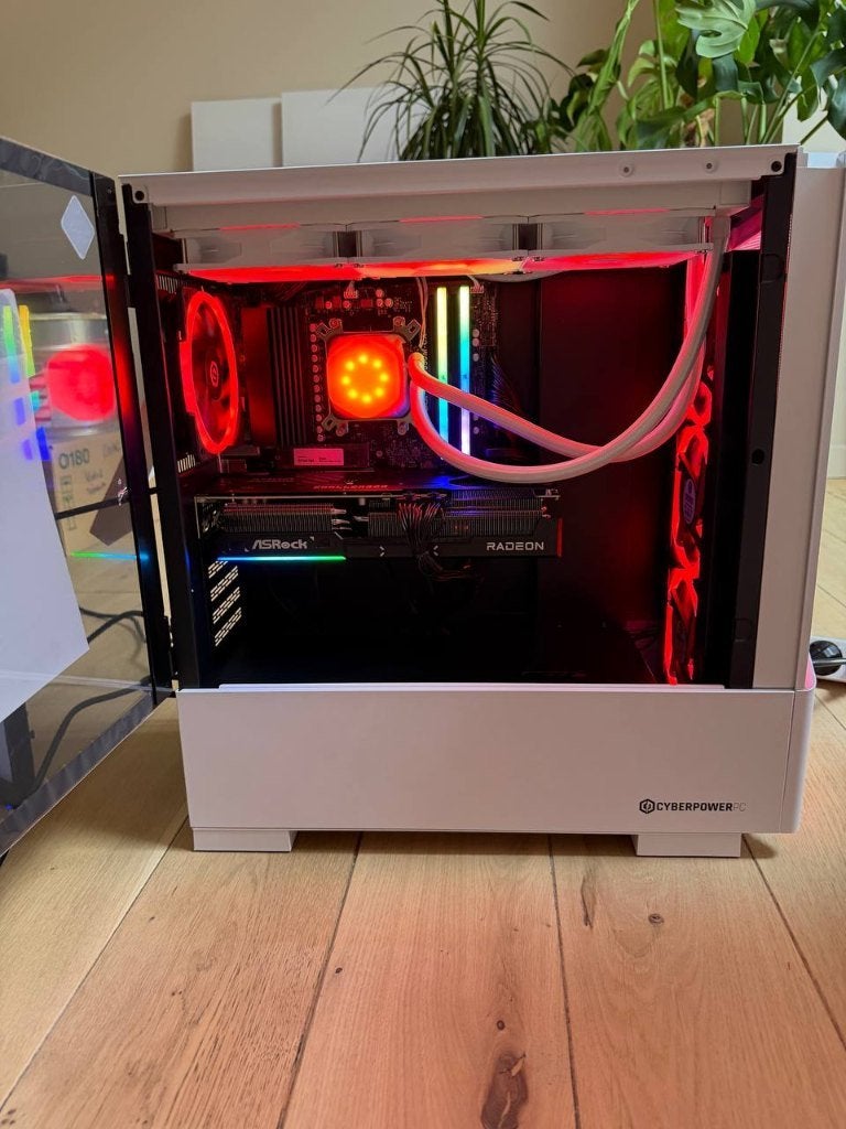 CyberPower Luxe Gaming PC | RX 9070 XT | 9800X3D | 32GB DDR5, Ophalen, 32 GB, Virtual Reality, Nieuw
