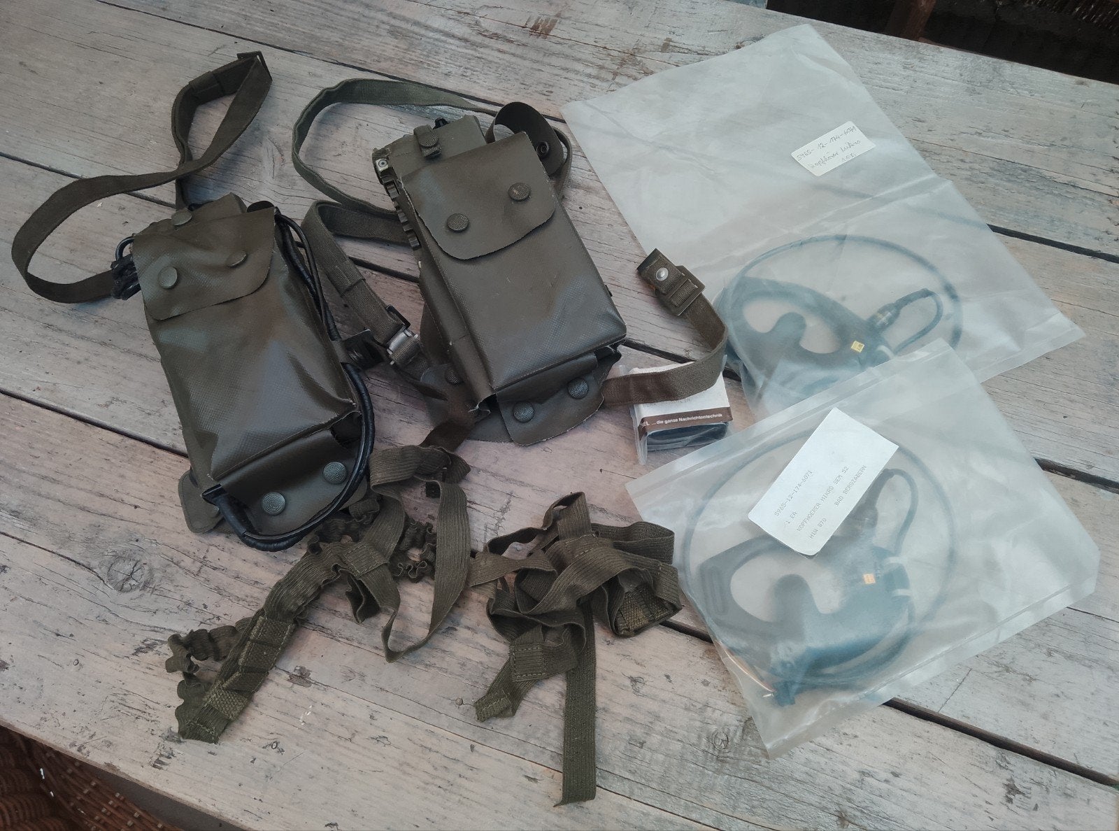 Sem 52A 2x plus veel extra, Verzamelen, Militaria | Algemeen, Ophalen of Verzenden, Landmacht, Duitsland, Overige typen
