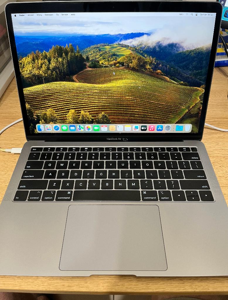MacBook Air 13'' (2019) - Goed werkend, incl. oplader, Ophalen, Gebruikt, Qwerty, 8 GB