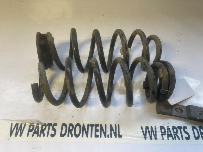 Schroefveer achter van een Alfa Romeo Giulia, Gebruikt, -, Verzenden, -