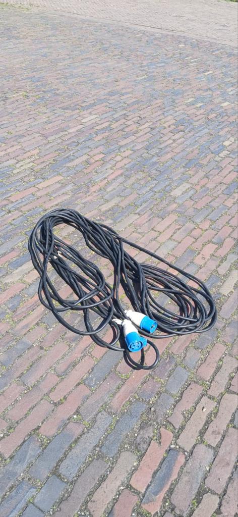 Elektriciteits kabel verlengsnoer, Caravans en Kamperen, Ophalen, Gebruikt