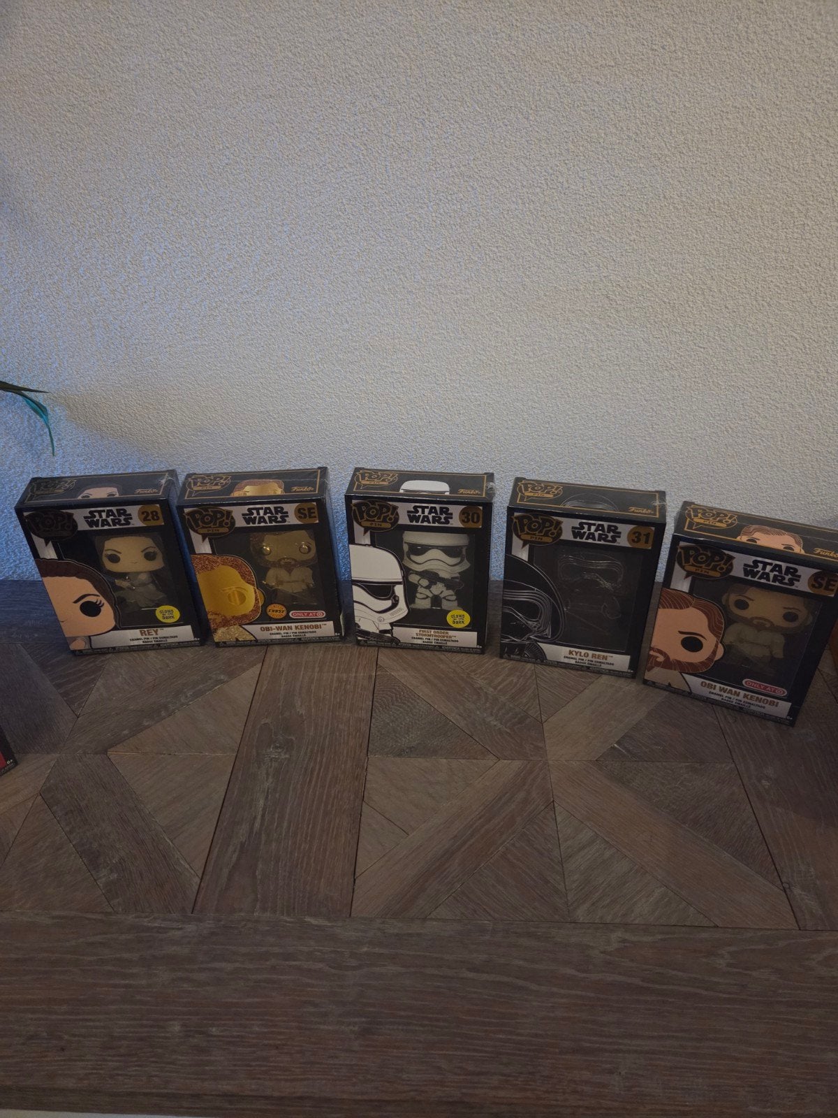 5 stuks pop pin o.a star wars, Verzamelen, Ophalen of Verzenden, Nieuw, Figuurtje, Speldje of Pin
