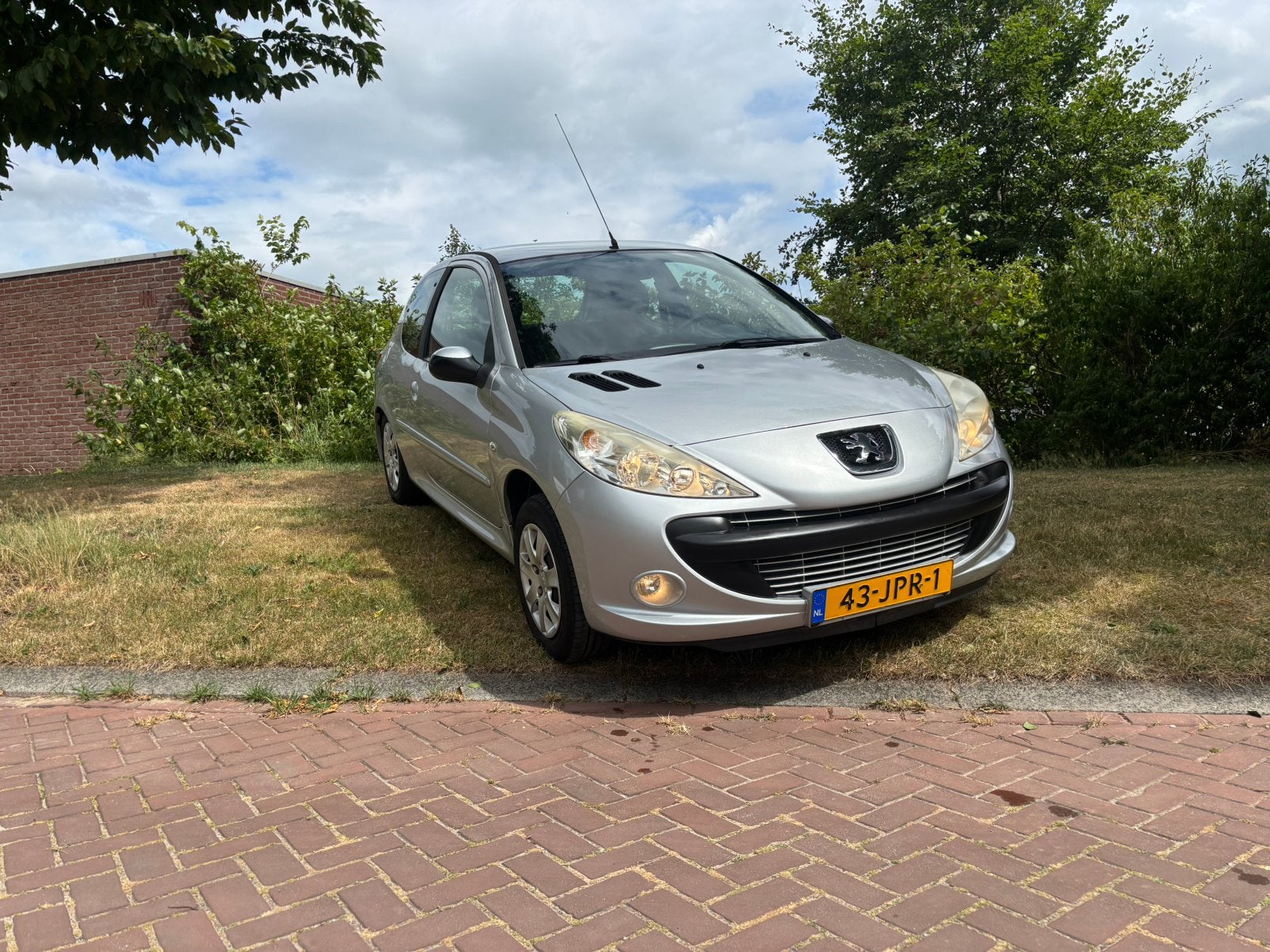 Peugeot 206+ 1.4 3D 2009 Grijs, Voorwielaandrijving, 206+, Stof, 4 cilinders