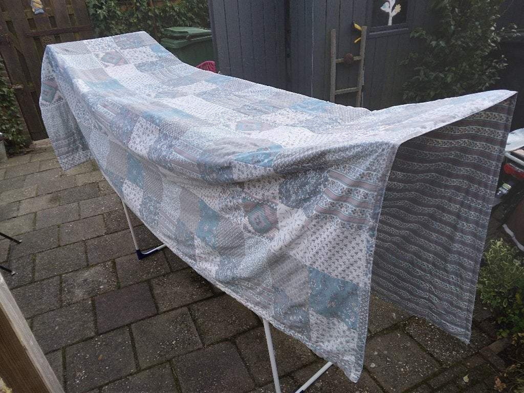 Dunne deken - plaid - doorgestikt aan 2 zijdes te gebruiken, Eenpersoons, Blauw, Ophalen of Verzenden, Dubbelzijdig bruikbaar