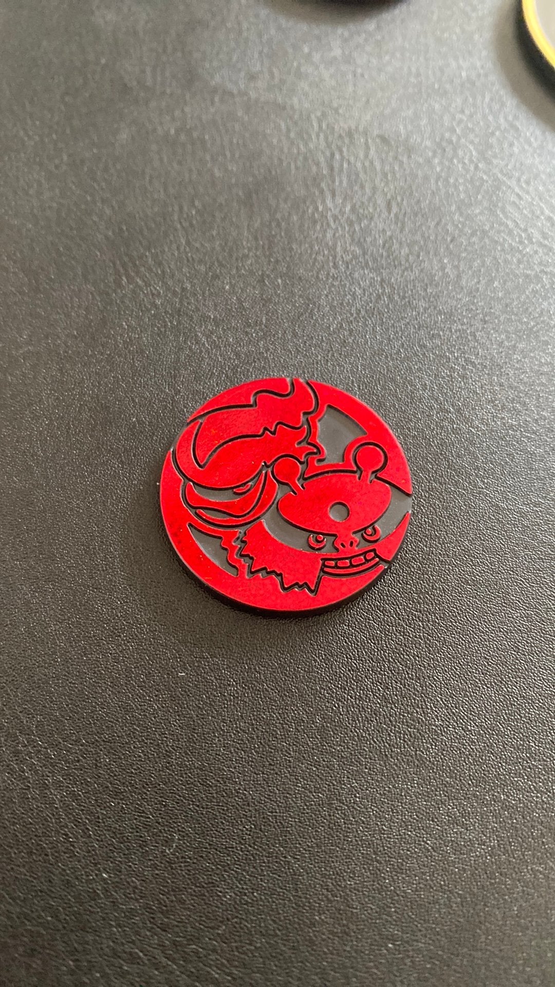 Pokemon munt electivire magnortar rood coin, Ophalen of Verzenden, Gebruikt