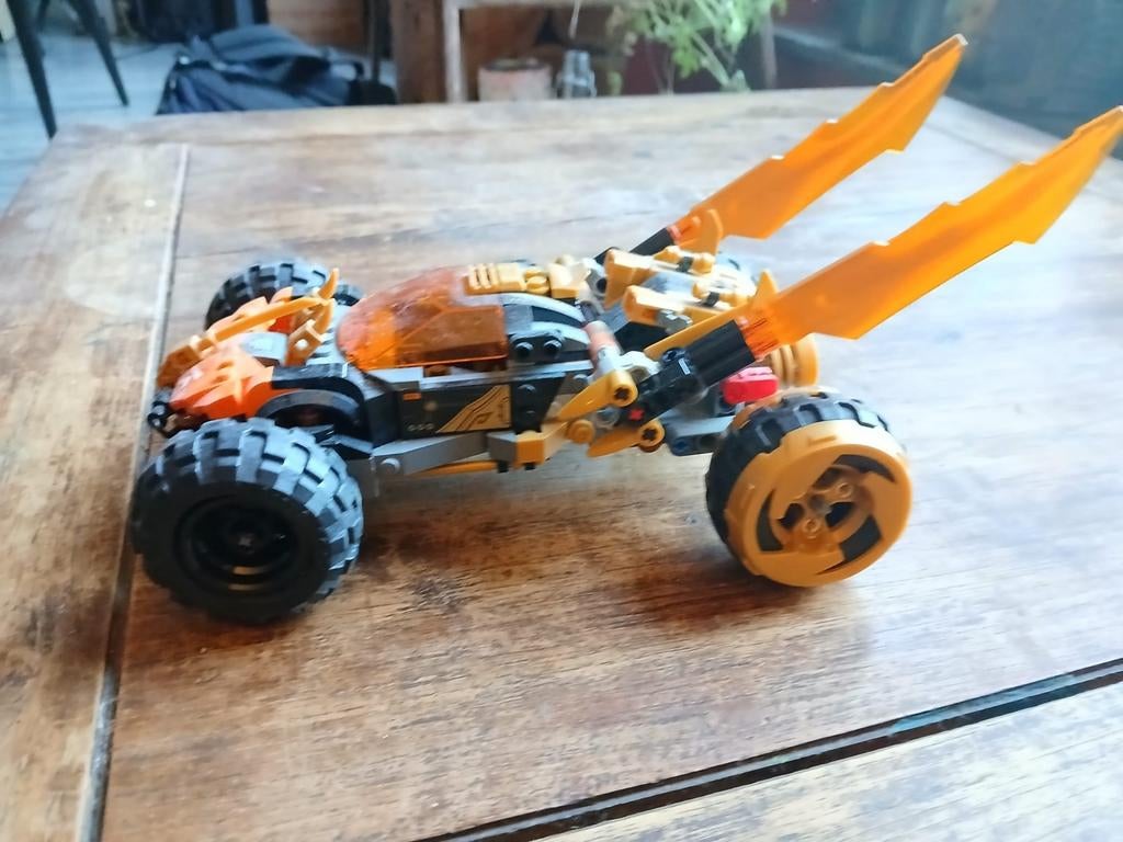 Lego Ninjago Set 71769 -Cole's Dragon Cruiser, Ophalen of Verzenden, Zo goed als nieuw