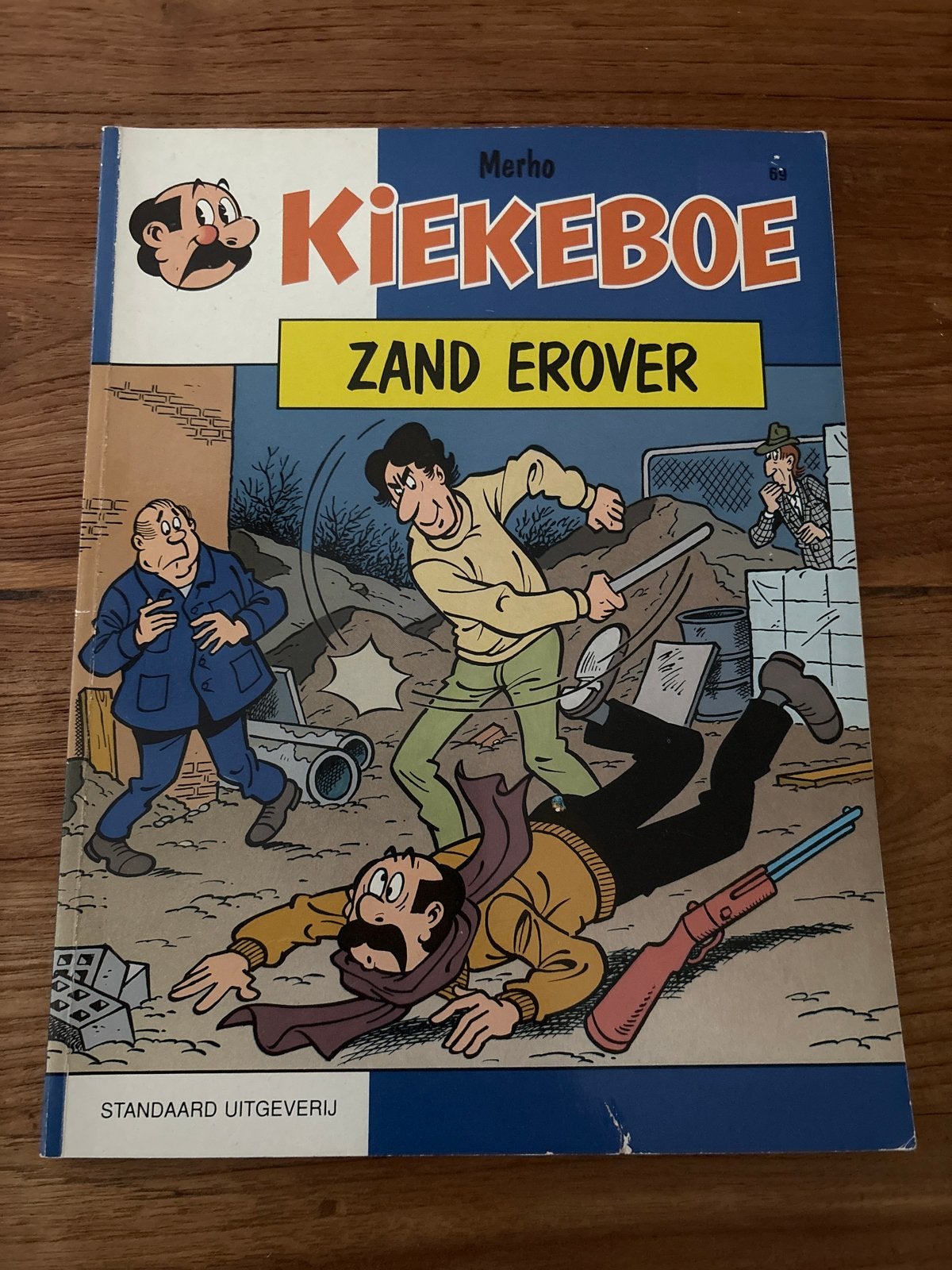 Kiekeboe - Zand Erover (Merho) Deel 69, Eén stripboek, Ophalen of Verzenden, Gelezen