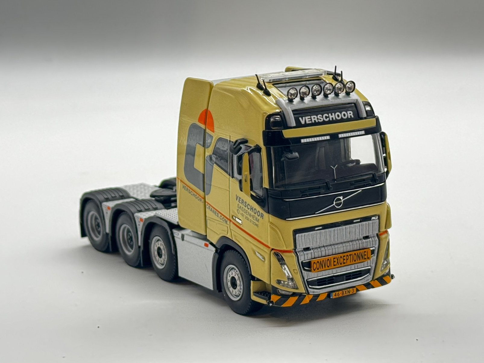 WSI VOLVO FH globetrotter 8x4 VERSCHOOR, ., Nieuw, Ophalen of Verzenden, .