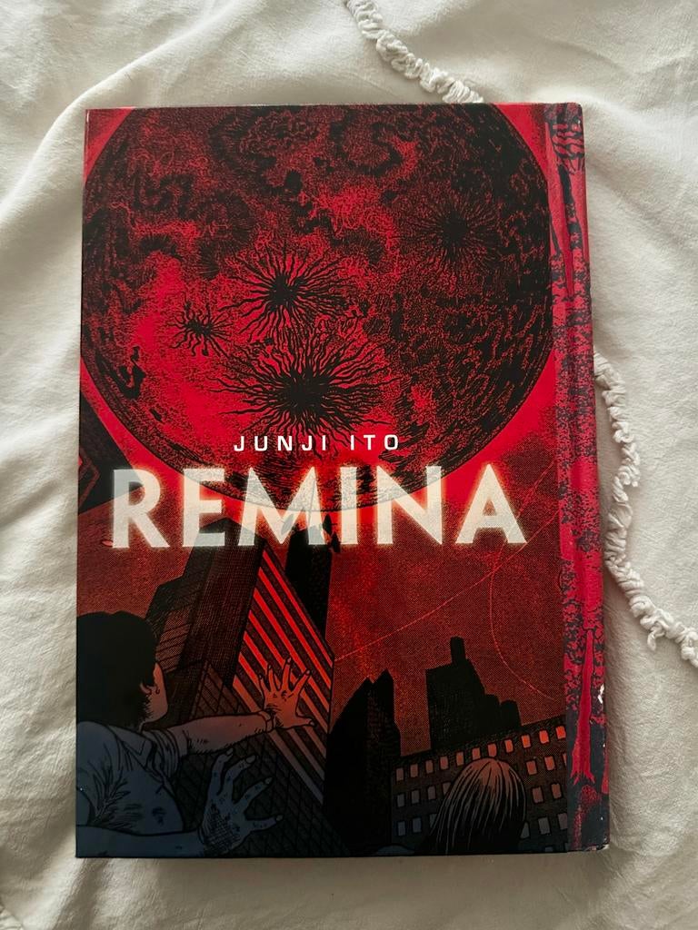 Remina - Junji Ito (horror manga), Boeken, Ophalen of Verzenden, Zo goed als nieuw