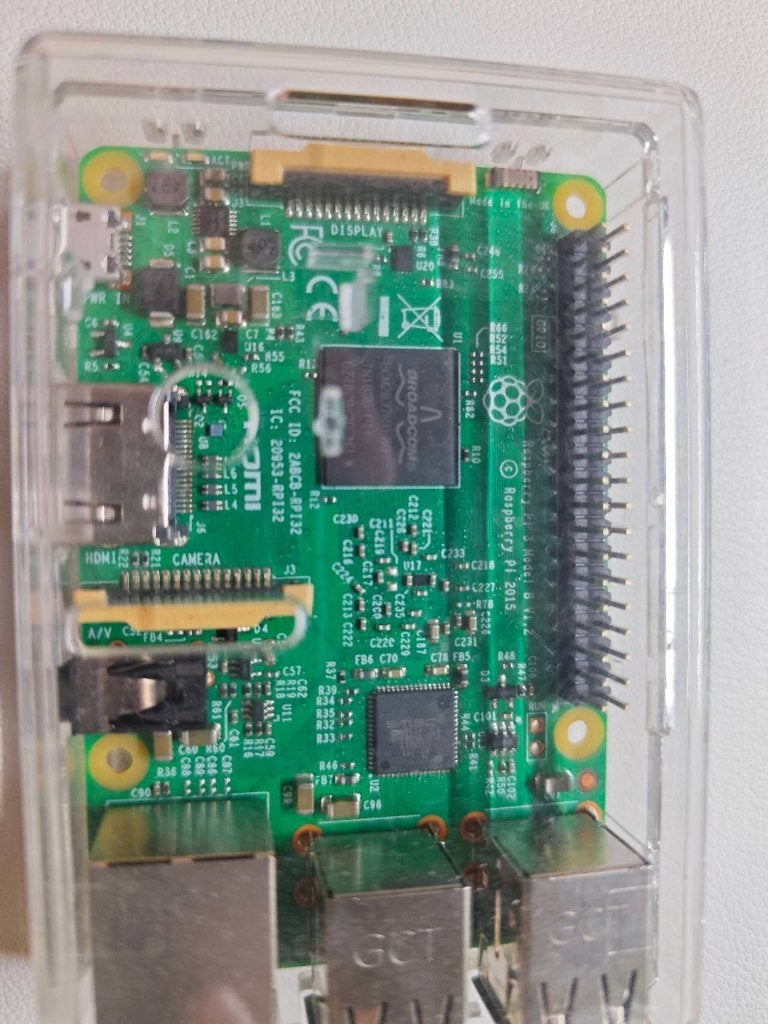 Raspberry Pi 3 Model B — V1.2 — inclusief behuizing, Computers en Software, Ophalen of Verzenden, Zo goed als nieuw, Minder dan 2 Ghz