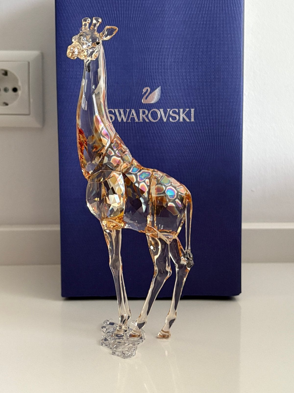 Swarovski jaarstuk giraffe Mudiwa, Ophalen of Verzenden, Zo goed als nieuw, Figuurtje