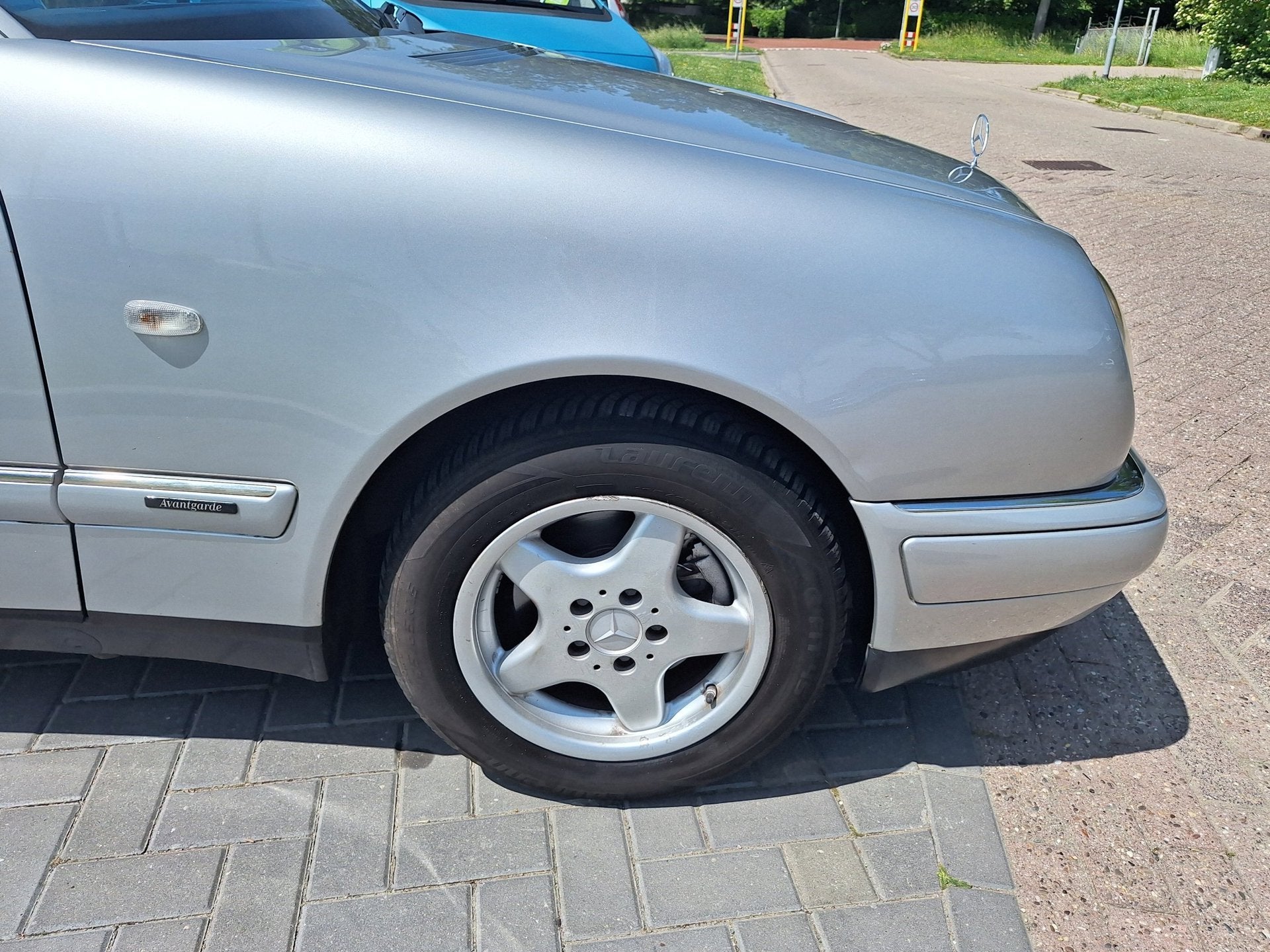 Mercedes-Benz E-klasse 230 Avantgarde / Zeer nette auto / AP, Euro 2, Achterwielaandrijving, Gebruikt, 150 pk