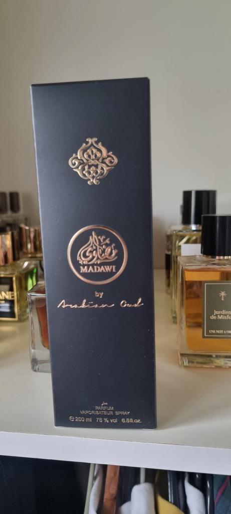 Arabian oud madawi 200ml, Ophalen of Verzenden, Zo goed als nieuw